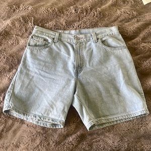 Levi’s vintage denim Dad Shorts 6inch inseam